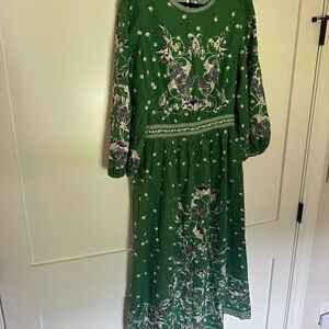 Max Studio Green Floral Long Sleeve Maxi Dress with White Print